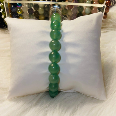 Green Aventurine Bracelet 8mm (strength-confidence-courage)
