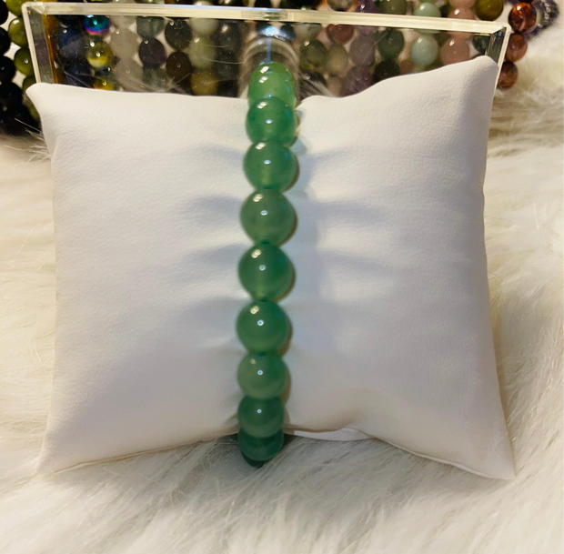 Green Aventurine Bracelet 8mm (strength-confidence-courage)