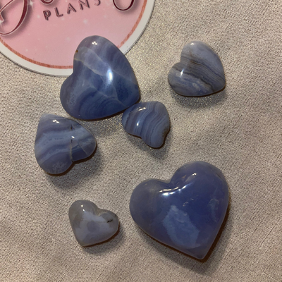 Blue lace agate heart (balance emotions)